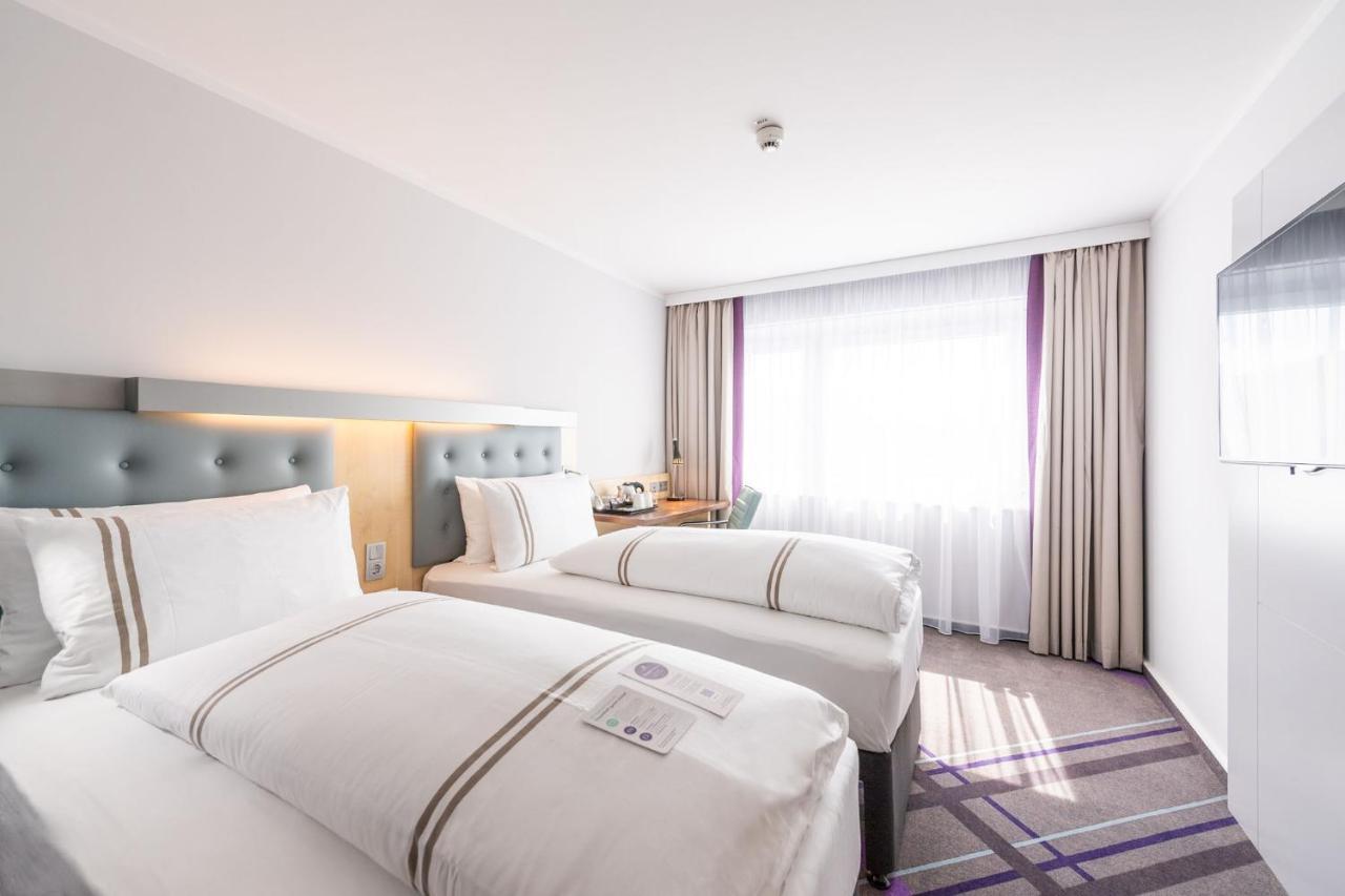 Premier Inn Stuttgart Airport Leinfelden-Echterdingen Extérieur photo