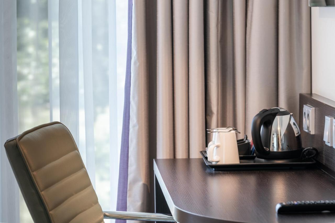 Premier Inn Stuttgart Airport Leinfelden-Echterdingen Extérieur photo